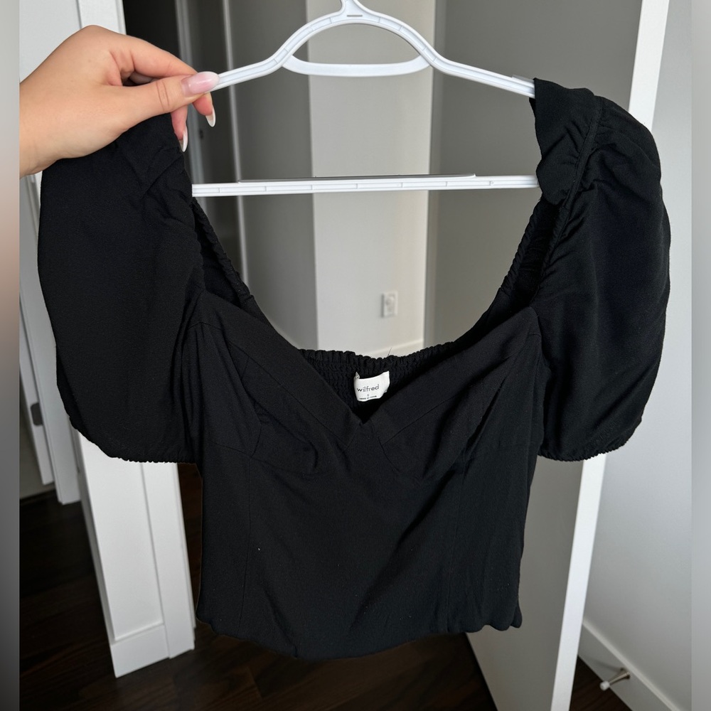 Novella top